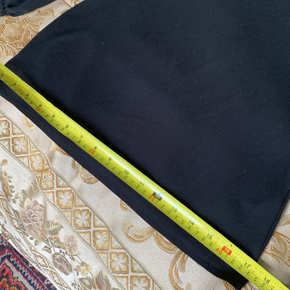 Vince Camuto black S EUC top with stunning see through bell sleeves worn once. - Picture 10 of 10